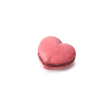 PINK HEART-SHAPED MACARONS